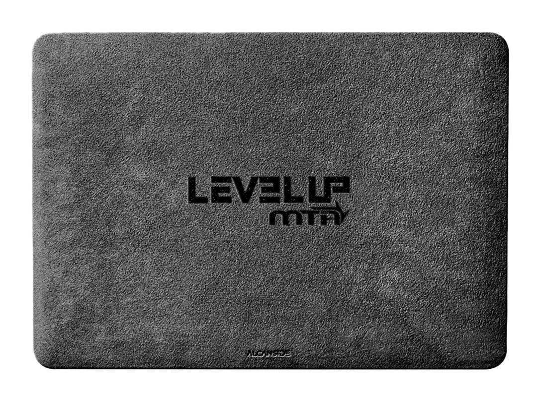 Alcantara MacBook Air Cover - For 13.6 inch (2022 M2 - 2025 M4) - LEVEL UP MTA - Space Grey