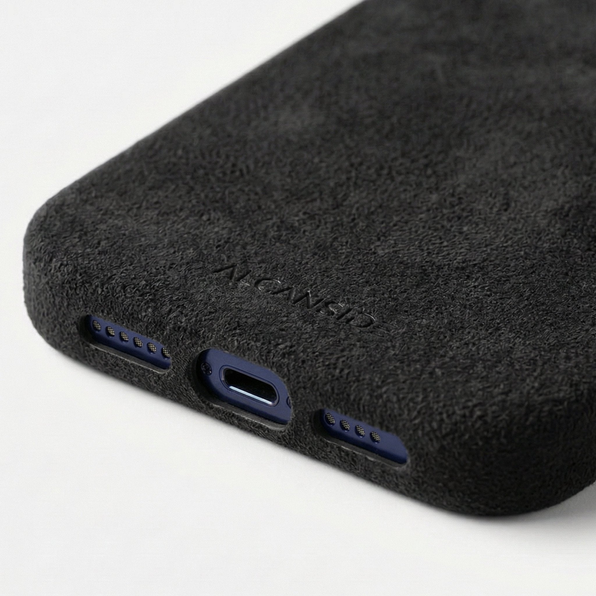 iPhone 17 Pro Max - Alcantara Case - Deep Black - Alcanside