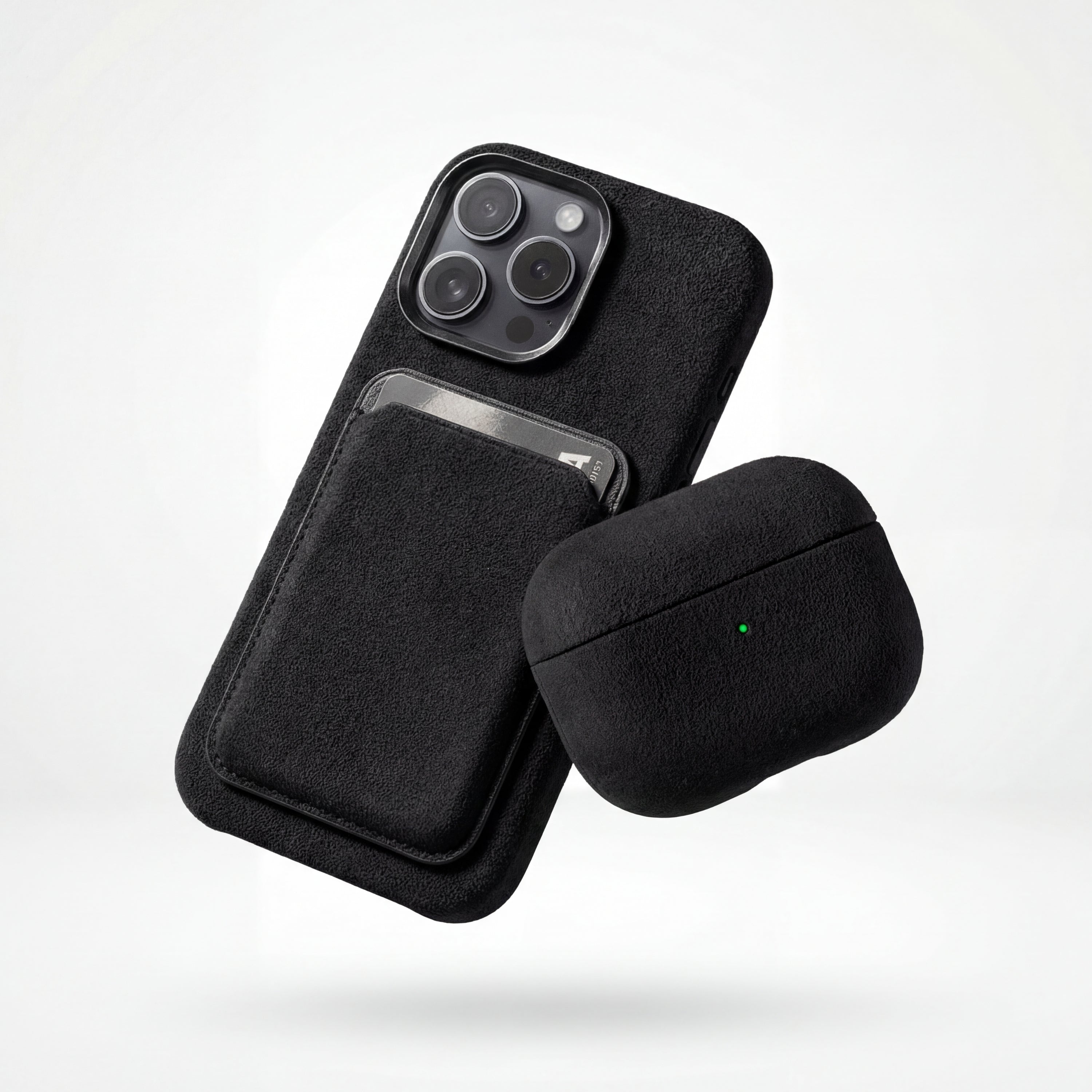 iPhone 15 Pro - Alcantara Case - Deep Black - Alcanside
