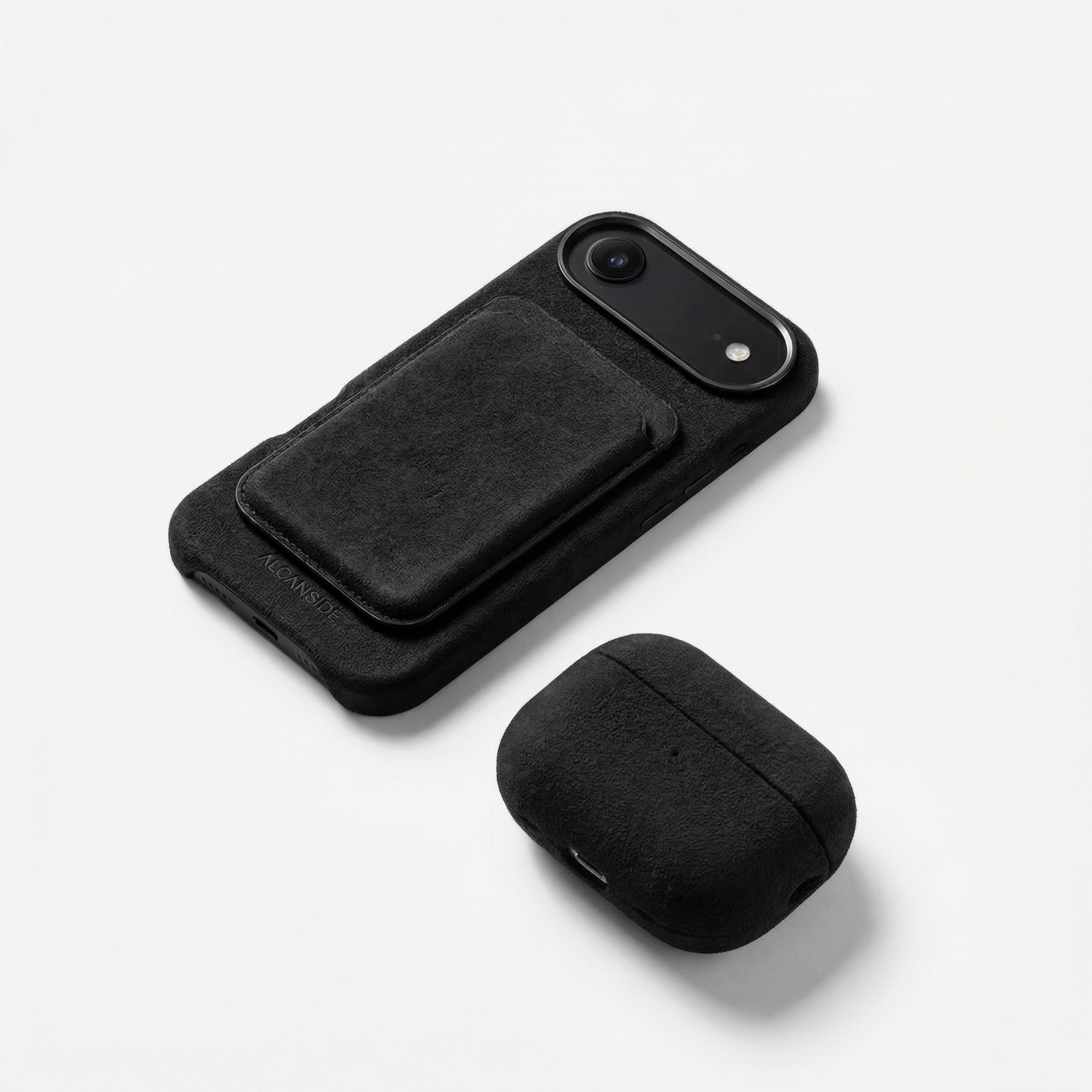 ALCANTARA iPhone 17 Air ケース アルカンターラ おまけ付 iPhone 17 Air Alcantara® Case · Deep Black | Alcanside