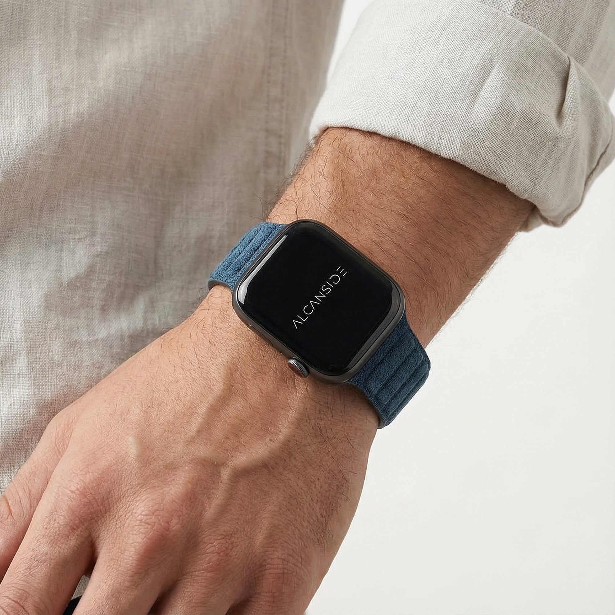 Alcantara Apple Watch Band - Ocean Blue - 38/40/41/42mm - Alcanside
